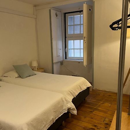 Alface Hall Hostel & Bar Lisboa Ngoại thất bức ảnh