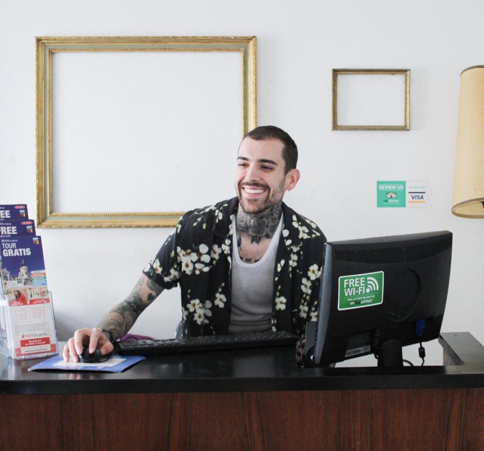 Alface Hall Hostel & Bar Lisboa Ngoại thất bức ảnh