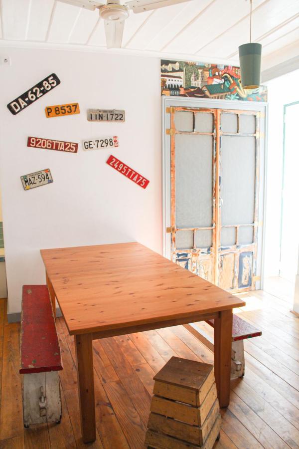 Alface Hall Hostel & Bar Lisboa Ngoại thất bức ảnh