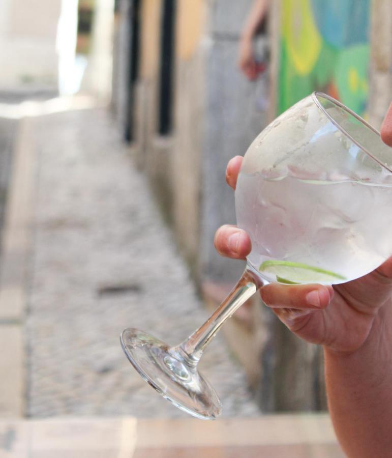 Alface Hall Hostel & Bar Lisboa Ngoại thất bức ảnh