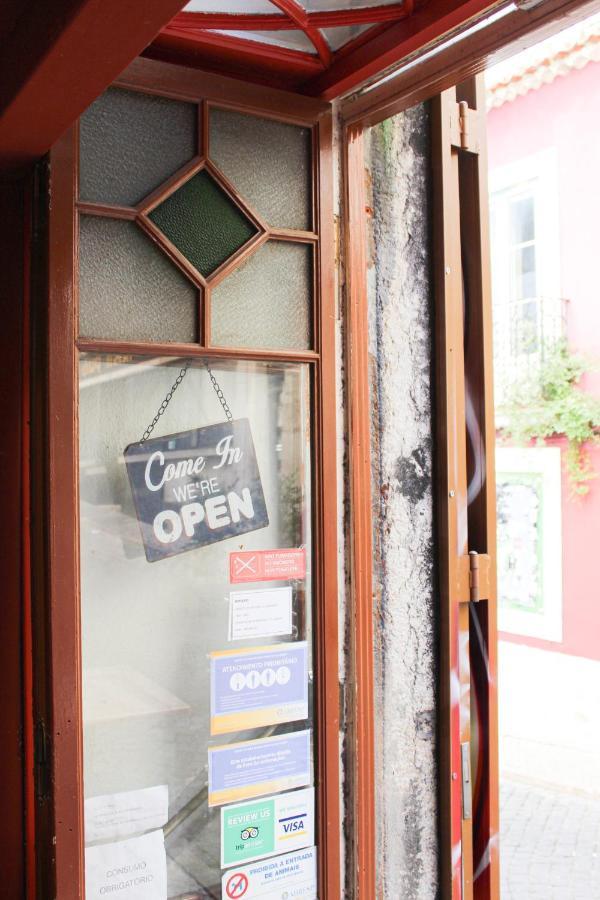 Alface Hall Hostel & Bar Lisboa Ngoại thất bức ảnh