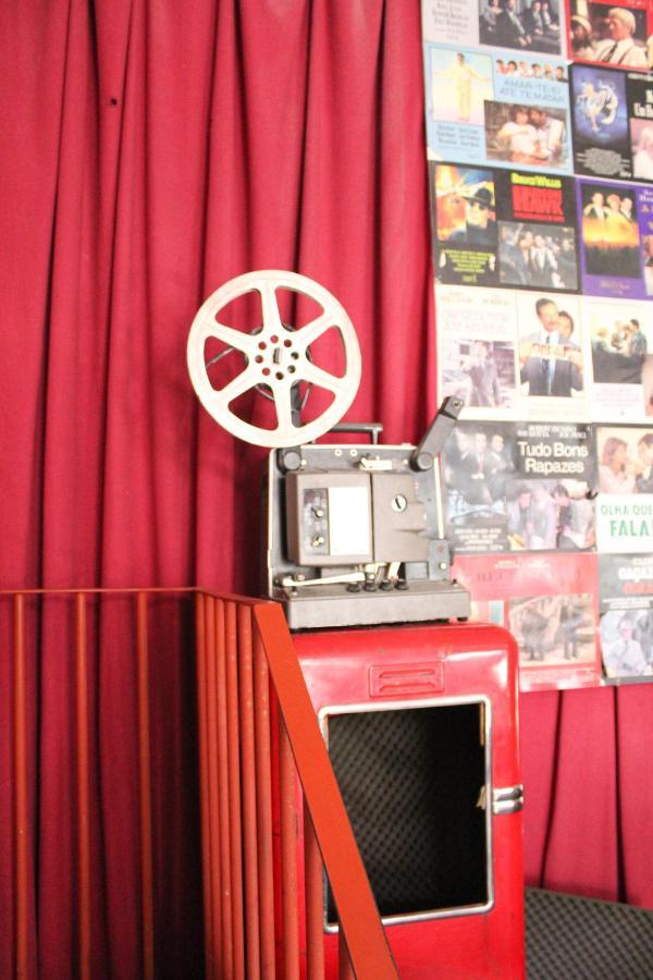 Alface Hall Hostel & Bar Lisboa Ngoại thất bức ảnh