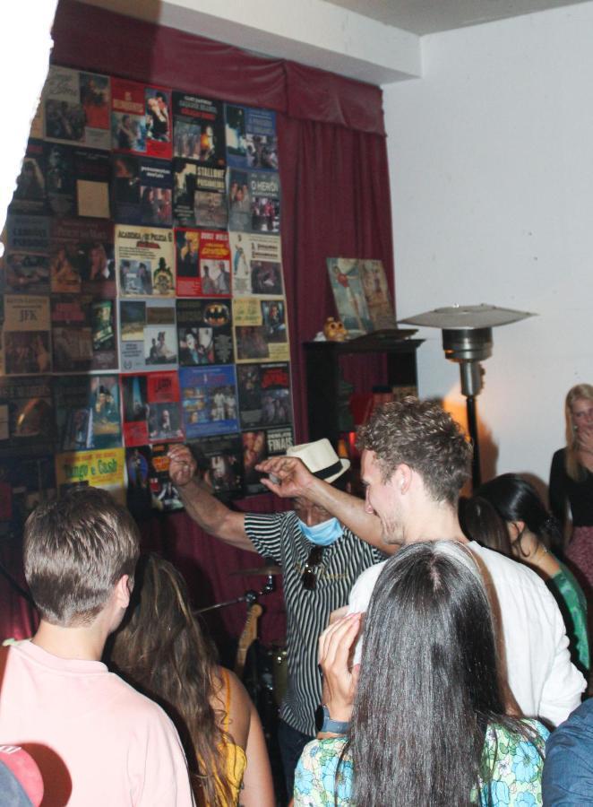 Alface Hall Hostel & Bar Lisboa Ngoại thất bức ảnh