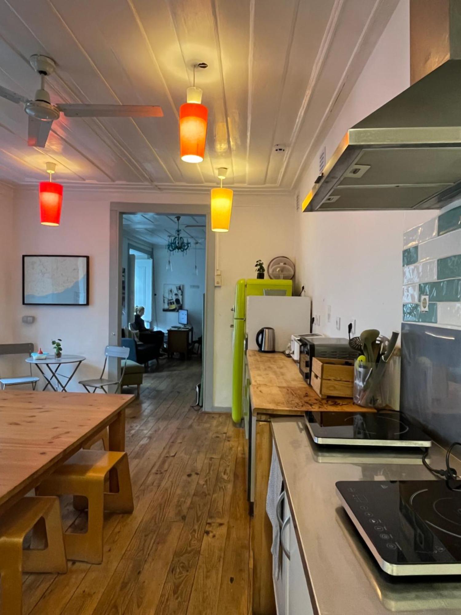 Alface Hall Hostel & Bar Lisboa Ngoại thất bức ảnh