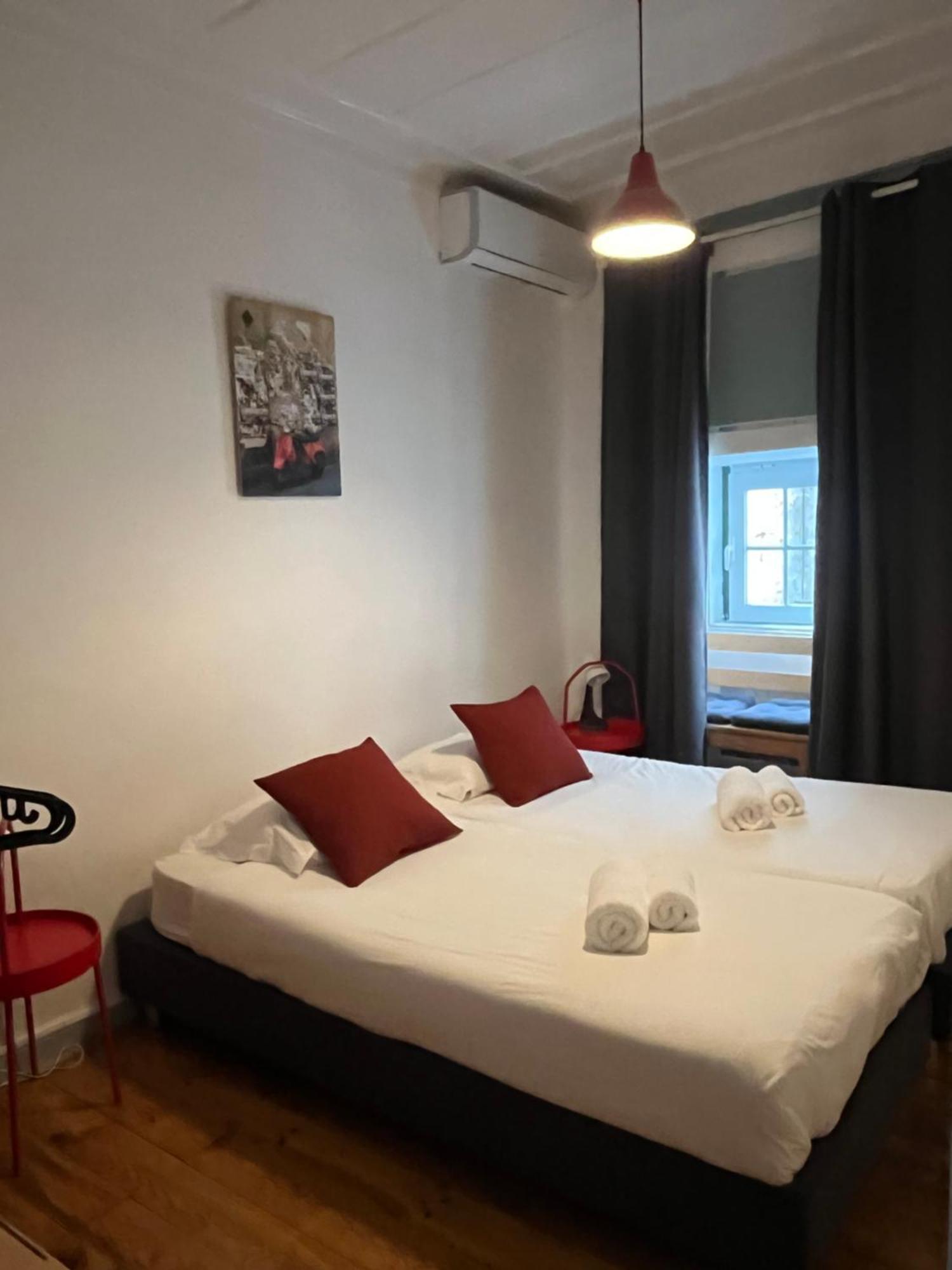 Alface Hall Hostel & Bar Lisboa Ngoại thất bức ảnh